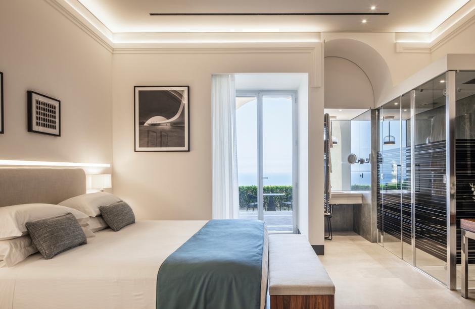 Unconventional Junior Suites 2