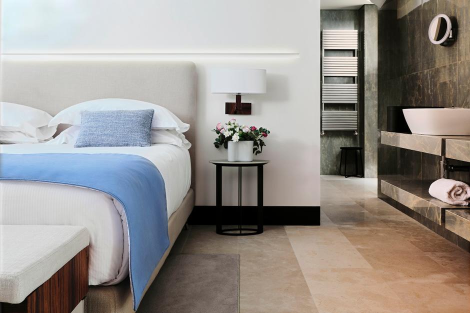 Prestige Suite 4